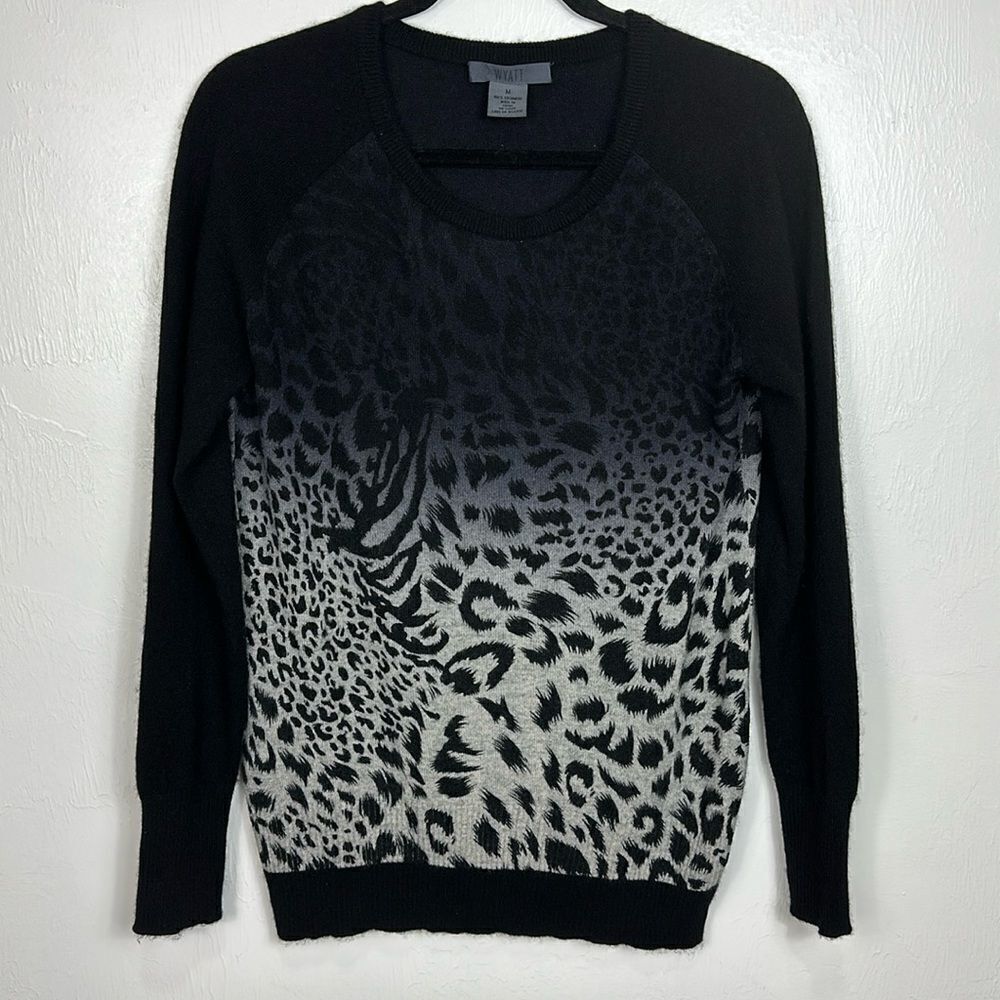 Wyatt Cashmere Leopard Print Ombré Crew Neck Pullover Sweater Size M